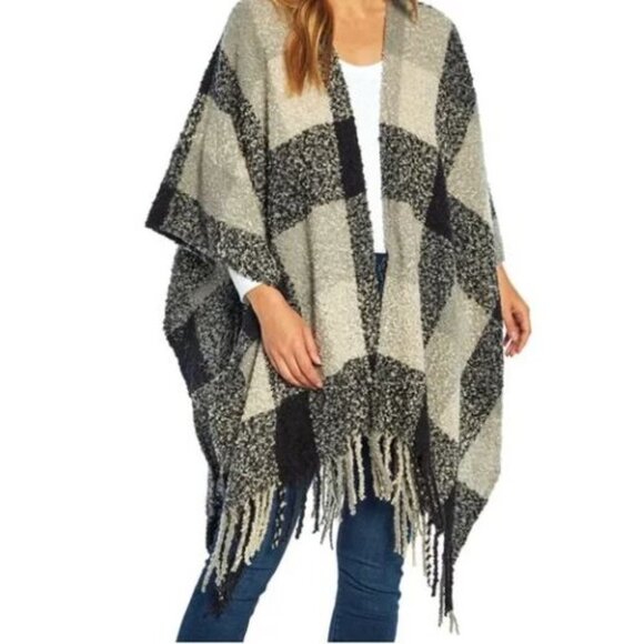Woolrich Boucle Buffalo Plaid Soft Cozy Blanket Wrap Shrug OS Like New - Picture 1 of 7